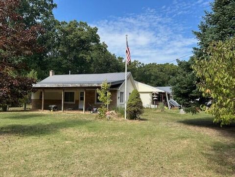 4176 E River Road Cedar Creek Township MI 49457