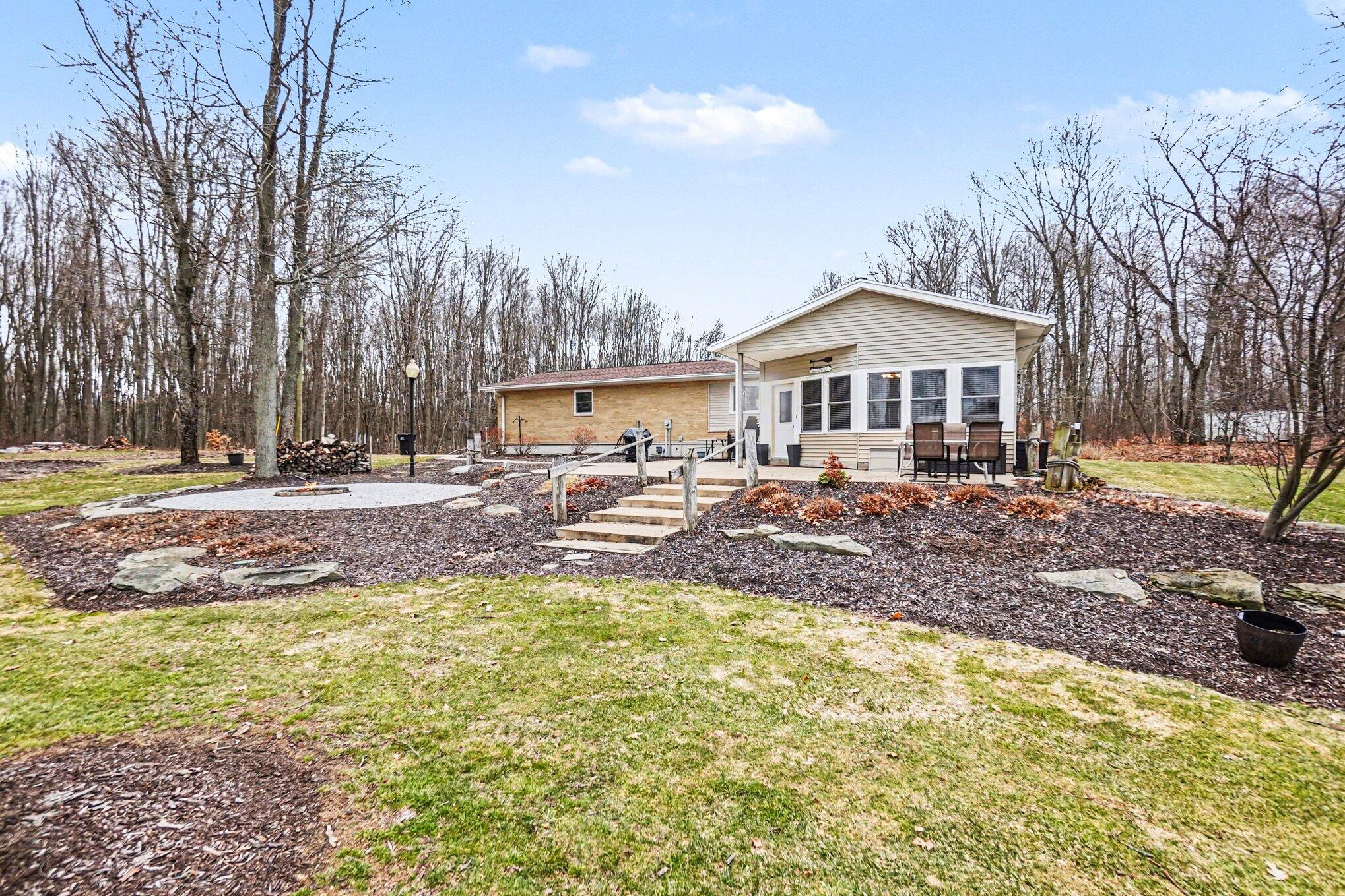 14051 17 Mile Road