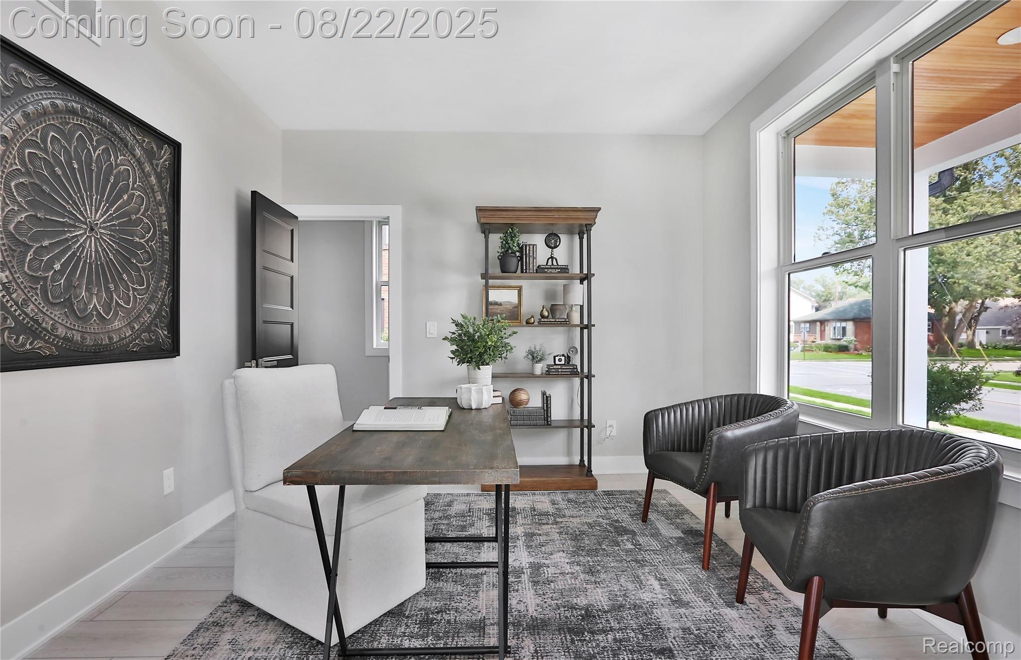 1338 S Harvey