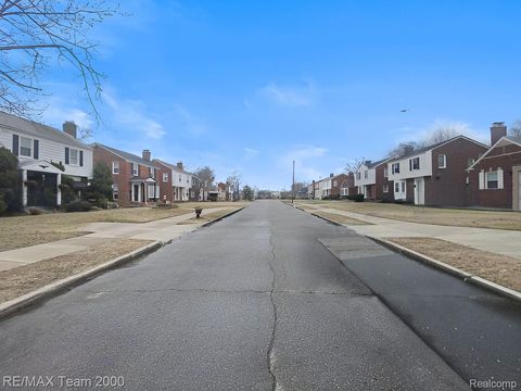 Tiny photo for 18904 Mallina Street, Detroit City, MI 48236 (MLS # 20261016413)