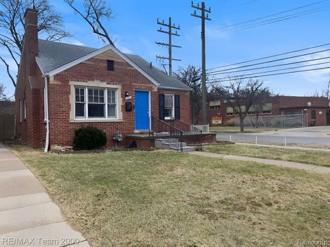 Tiny photo for 18904 Mallina Street, Detroit City, MI 48236 (MLS # 20261016413)