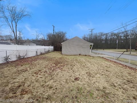 Tiny photo for 18904 Mallina Street, Detroit City, MI 48236 (MLS # 20261016413)