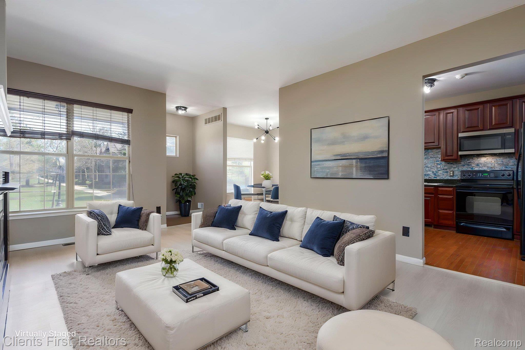 41351 N Maplewood Drive