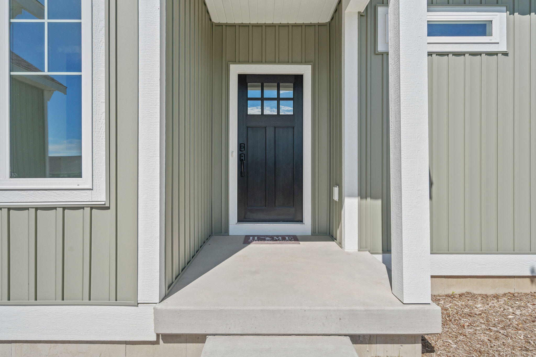 659 Waterford Village Drive NW