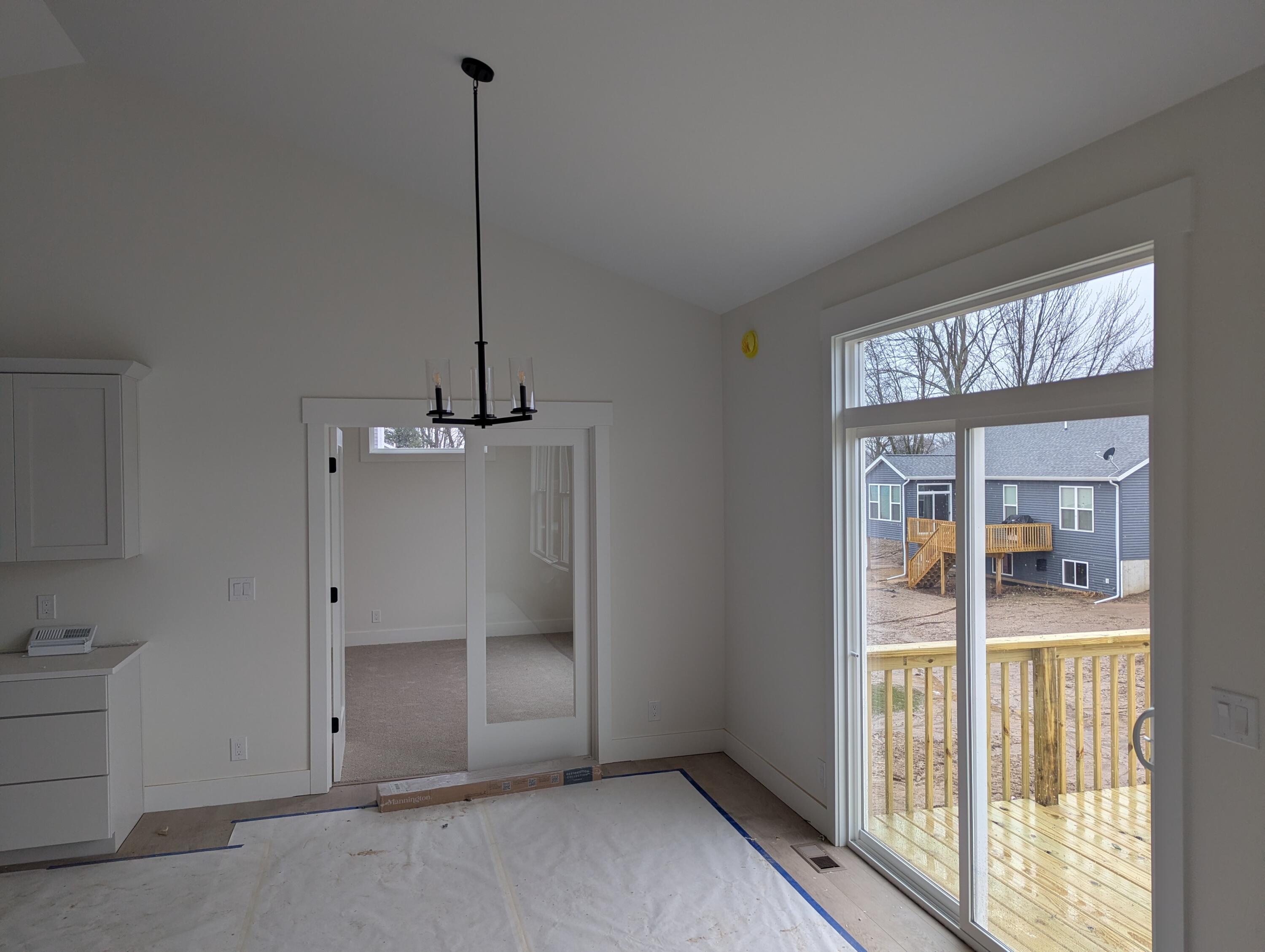 659 Waterford Village Drive NW