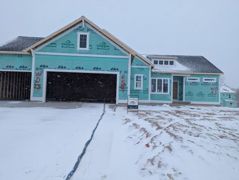 659 Waterford Village Drive NW Walker City MI 49534