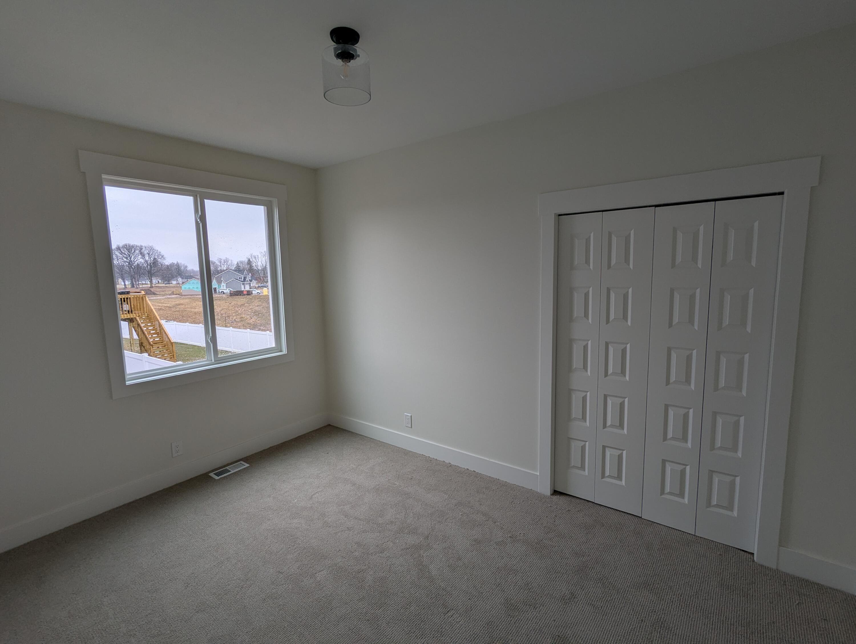 659 Waterford Village Drive NW