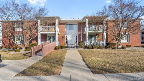 1744 Harrison Avenue C-5 Trenton City MI 48183