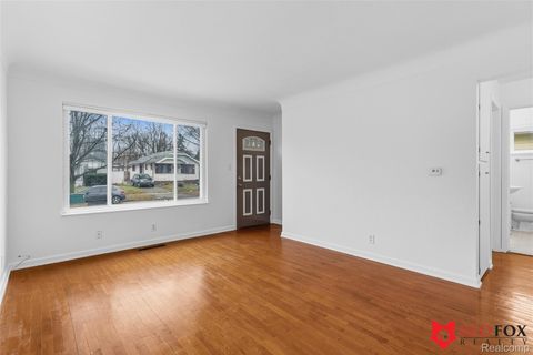 Tiny photo for 713 Leland Street, Flint City, MI 48507 (MLS # 20261016130)