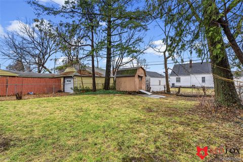 Tiny photo for 713 Leland Street, Flint City, MI 48507 (MLS # 20261016130)