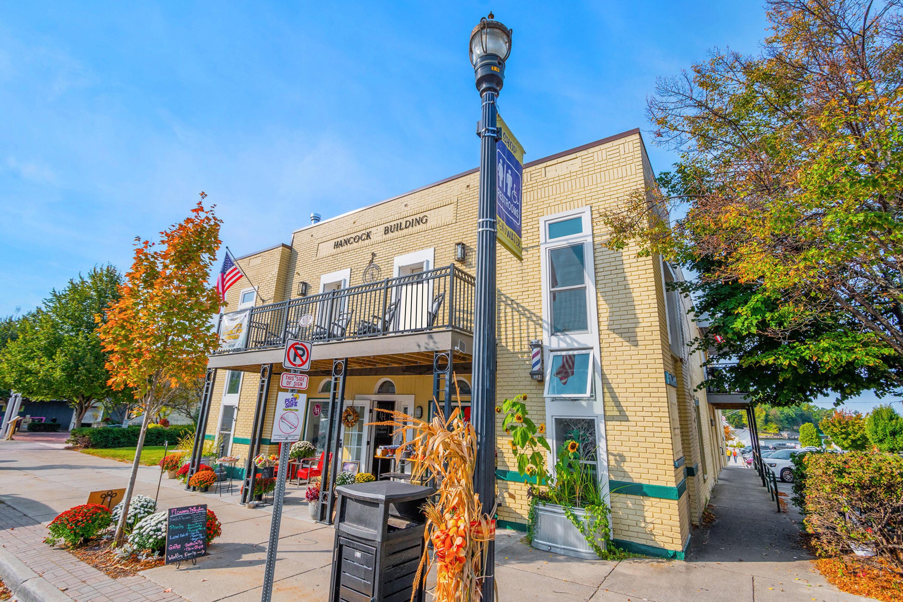 215 N Hancock Street