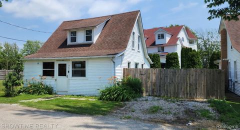 9825 Willow Court Clay Township MI 48001