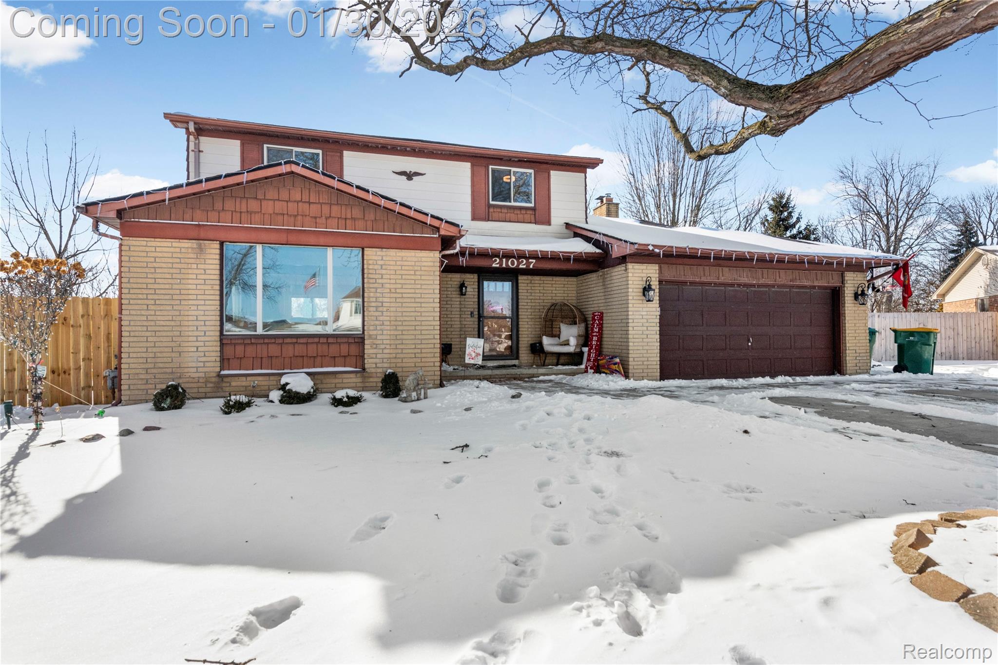 21027 Richard Avenue