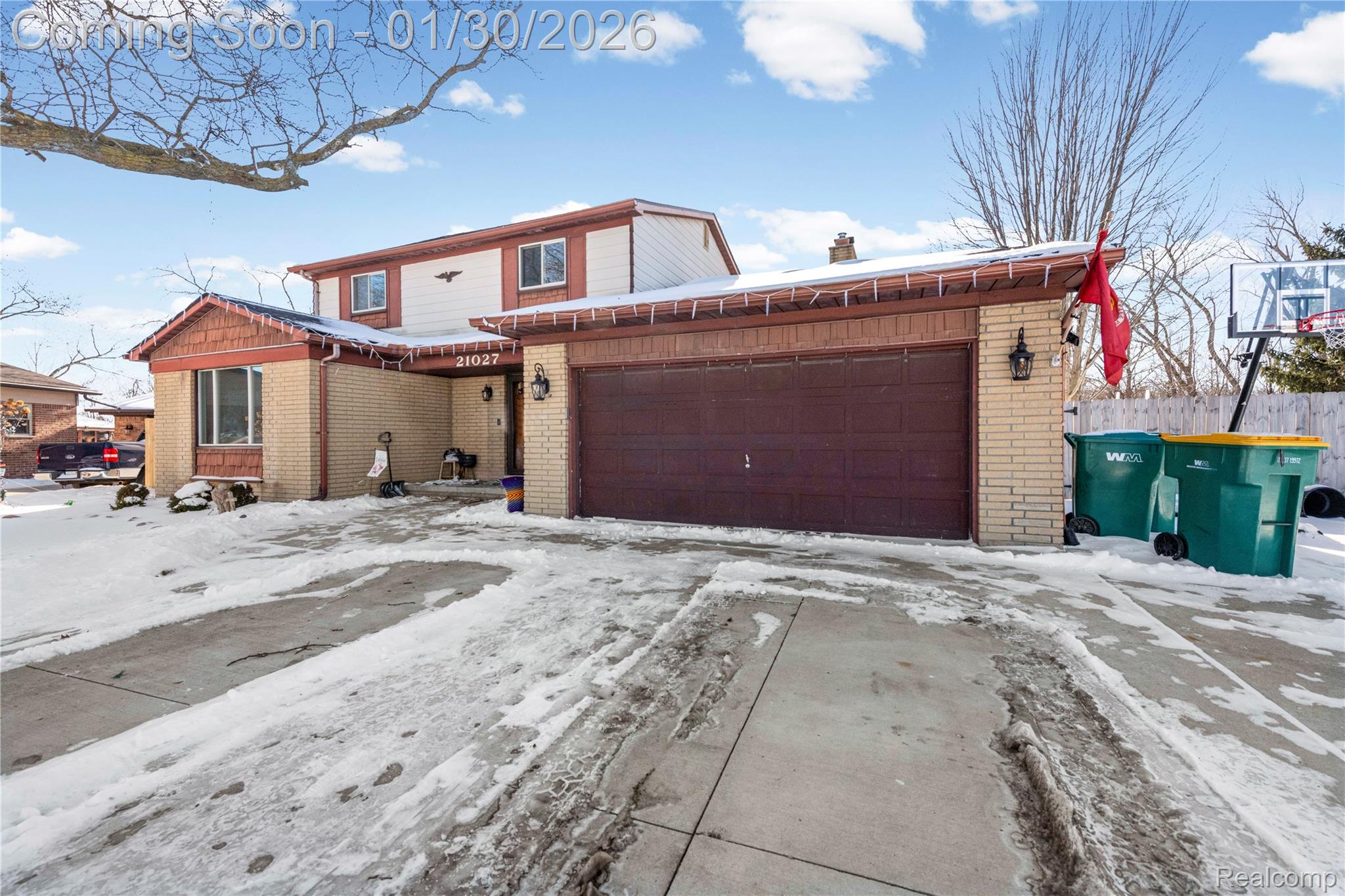 21027 Richard Avenue