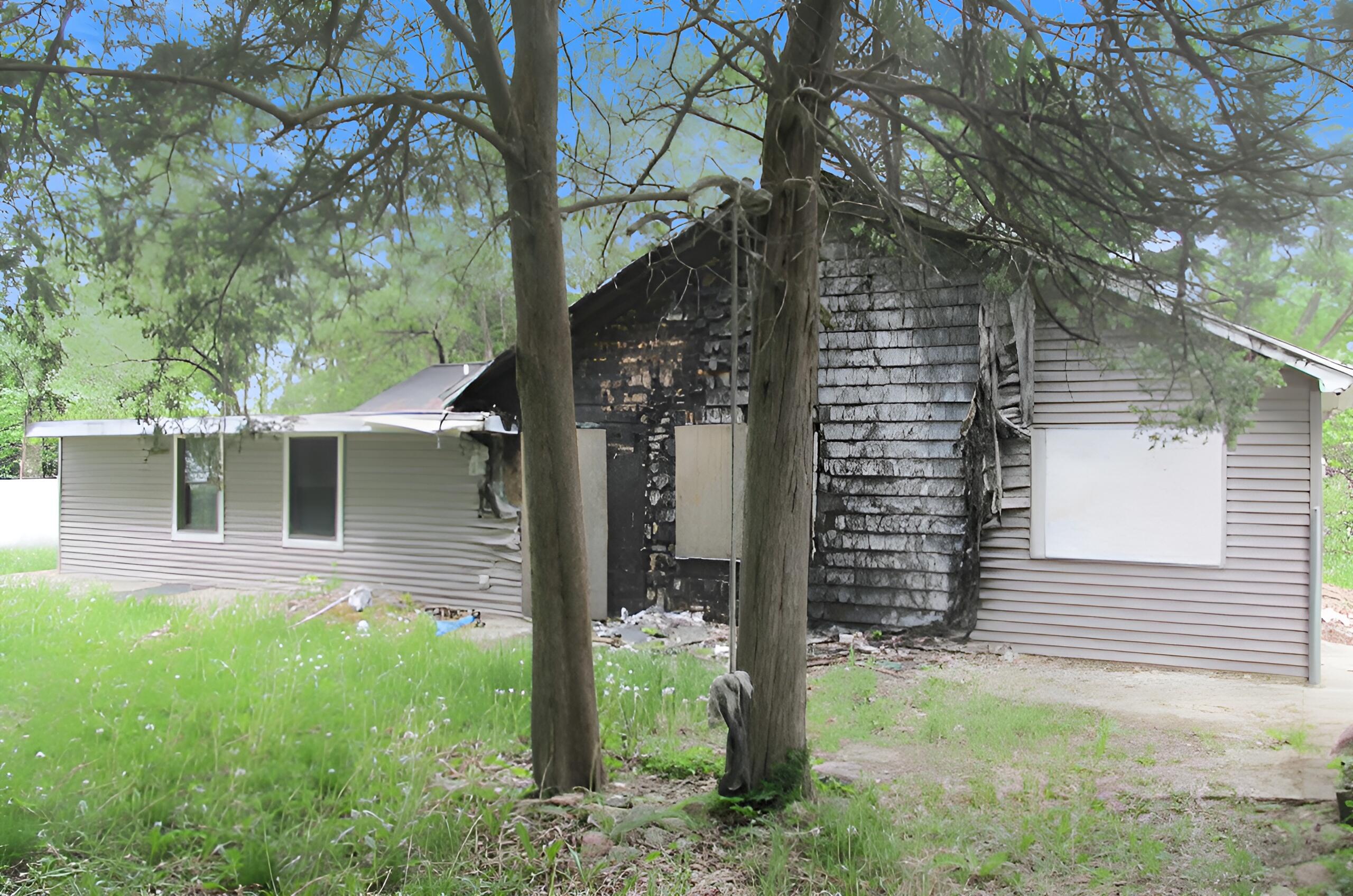128 W Colfax Street