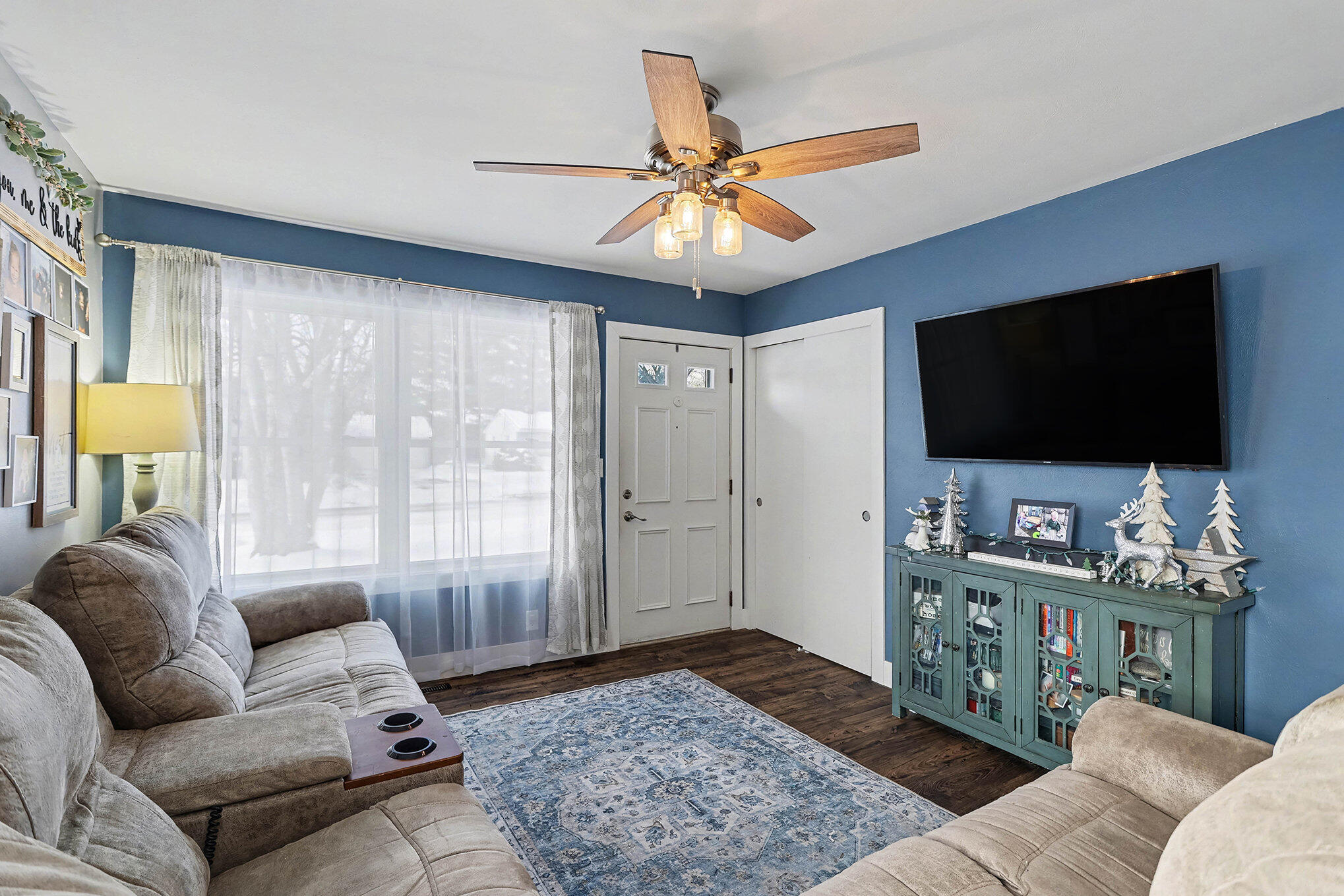 320 N Moorland Drive