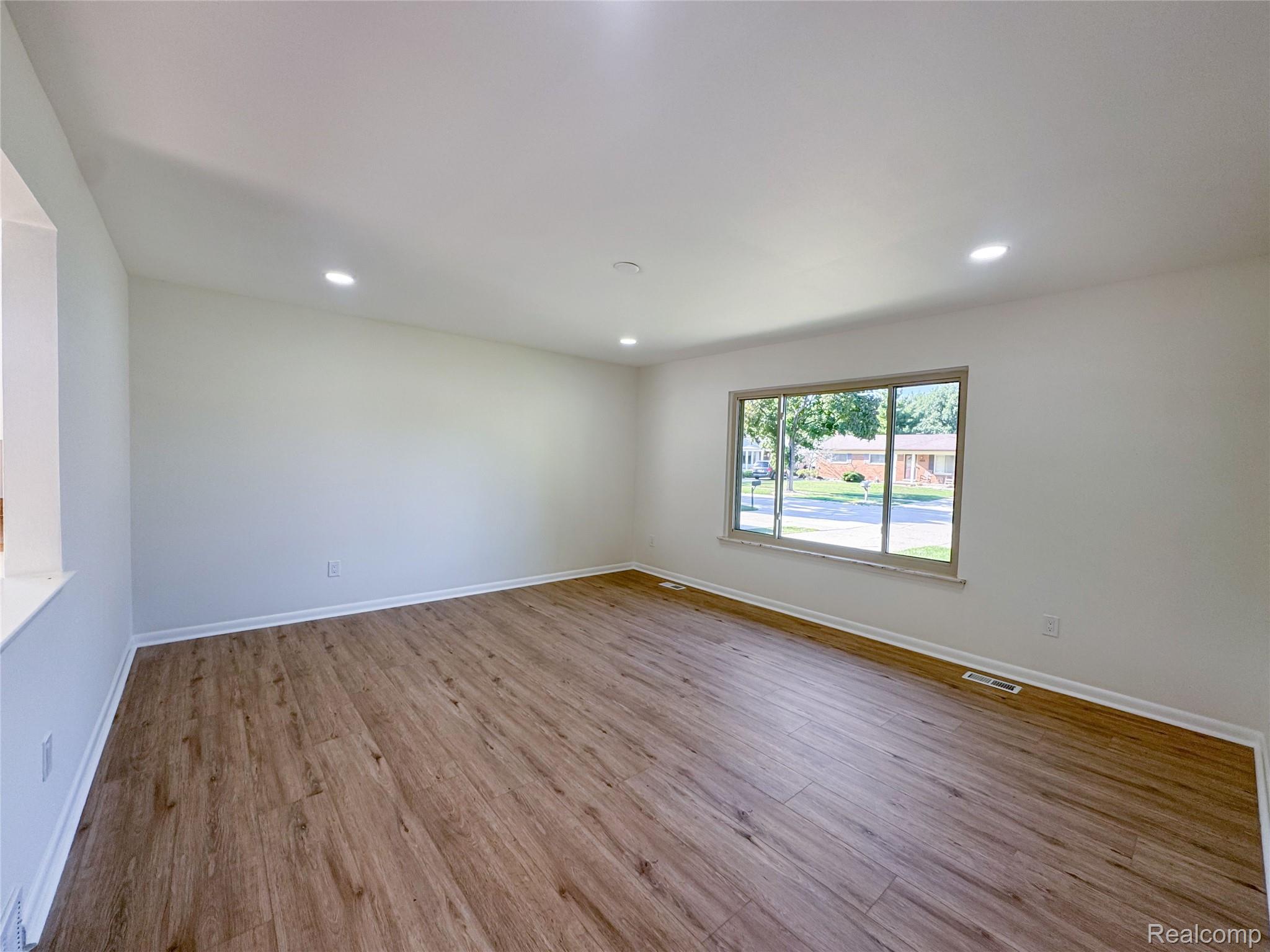 41462 Harvard Drive