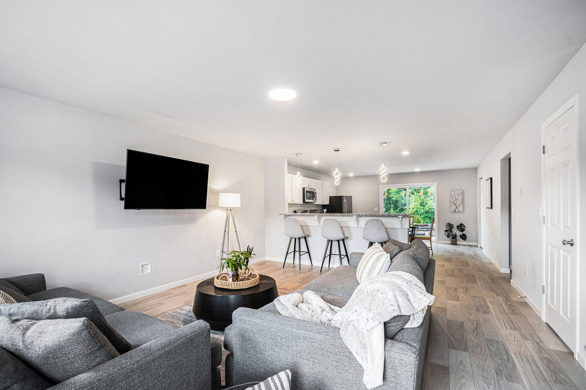 533 Swan River Drive