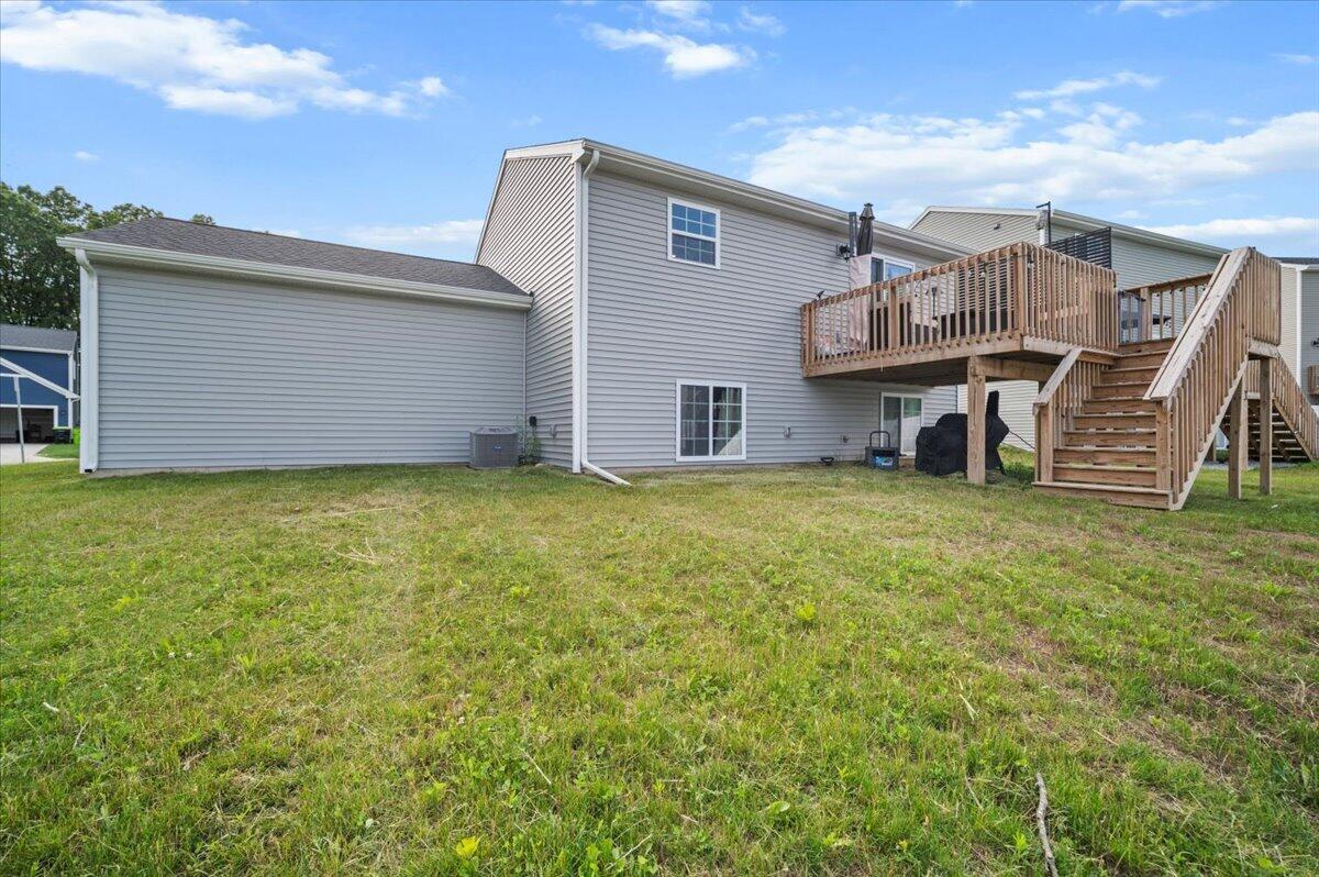 808 Hollyhock Drive
