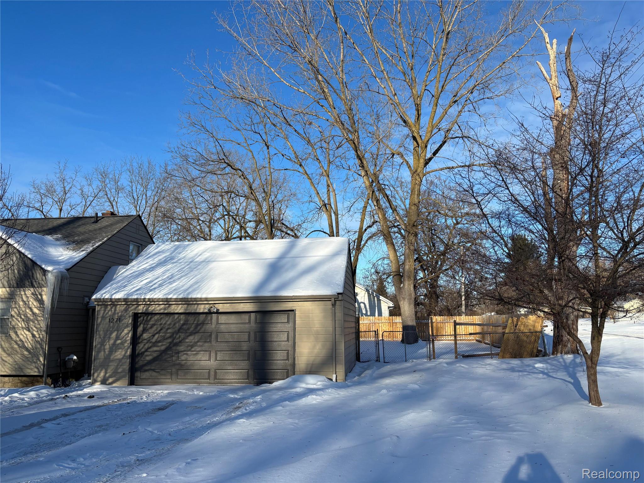 1271 Donaldson Street