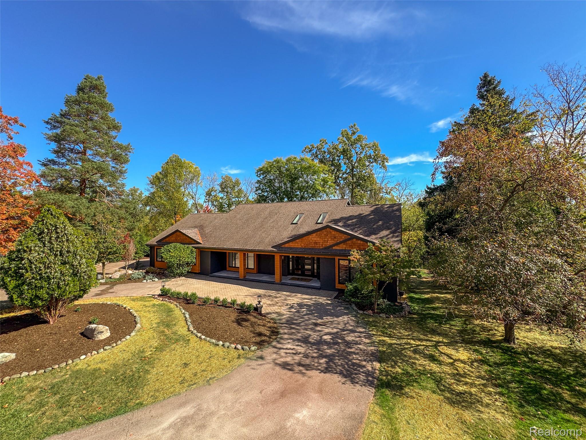 29600 Bristol Lane