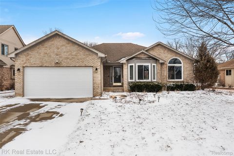 53114 Ridgewood Drive Chesterfield Township MI 48051