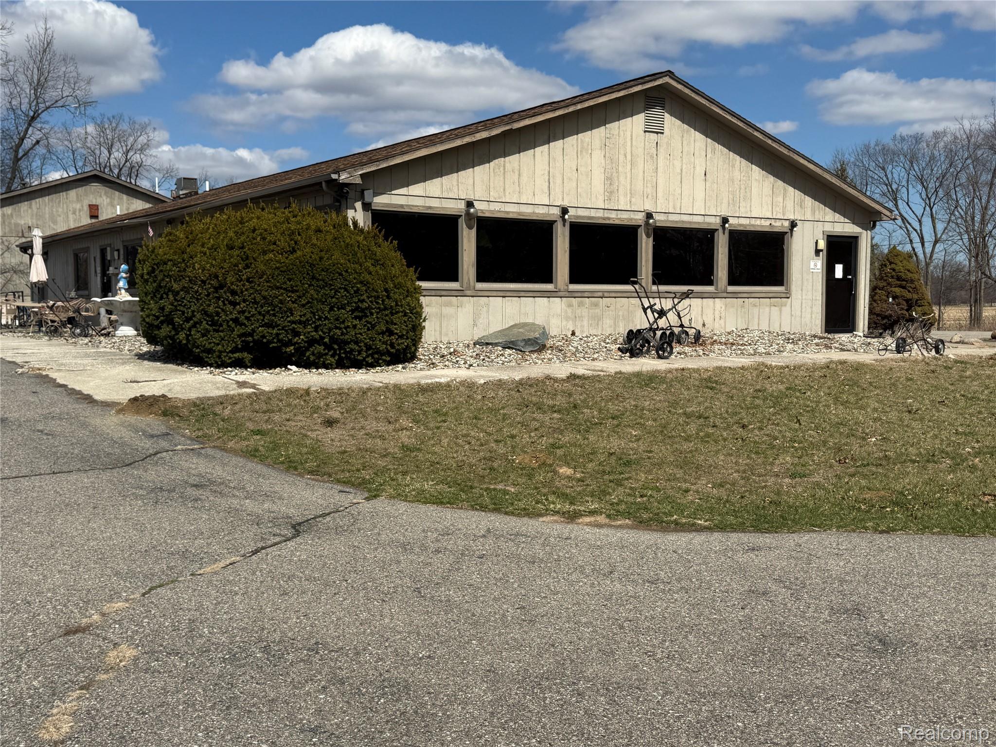 12915 Sumpter Road