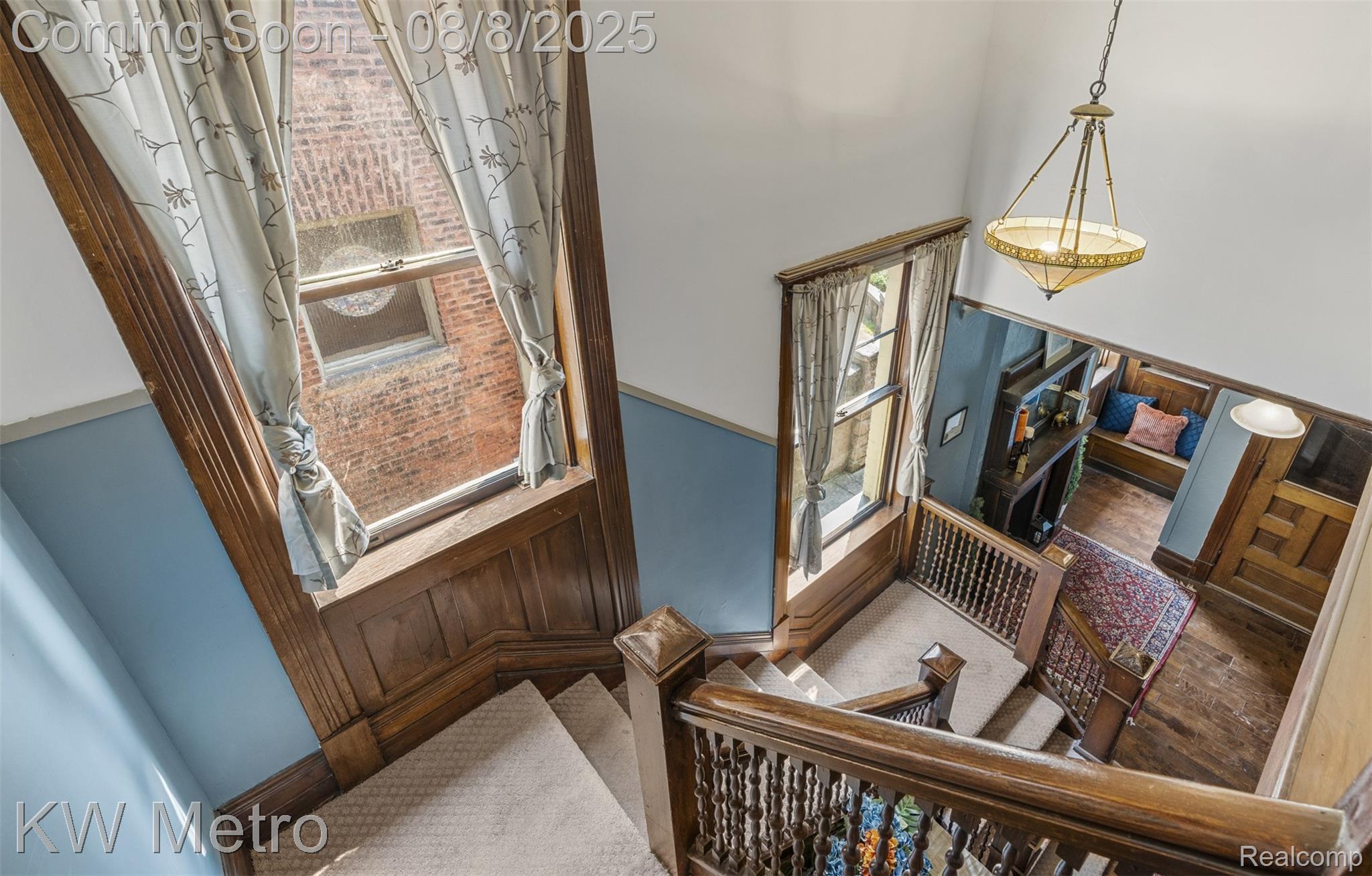 658 W Forest Avenue 2