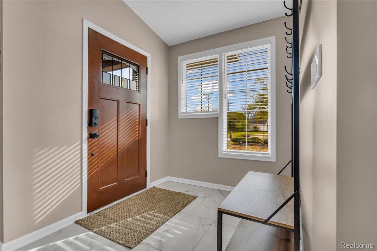 17316 Mount Vernon Street