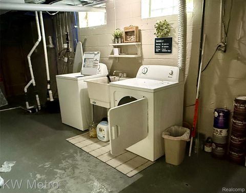 Tiny photo for 5036 Beecher Road, Flint Charter Township, MI 48532 (MLS # 20261021817)