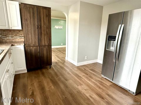 Tiny photo for 5036 Beecher Road, Flint Charter Township, MI 48532 (MLS # 20261021817)