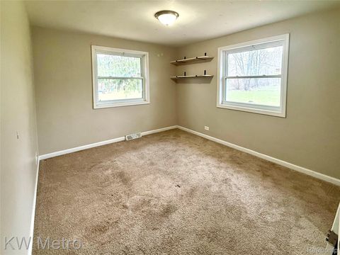 Tiny photo for 5036 Beecher Road, Flint Charter Township, MI 48532 (MLS # 20261021817)