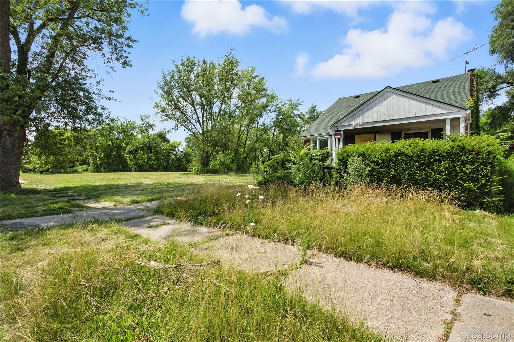 13065 Elmdale Street