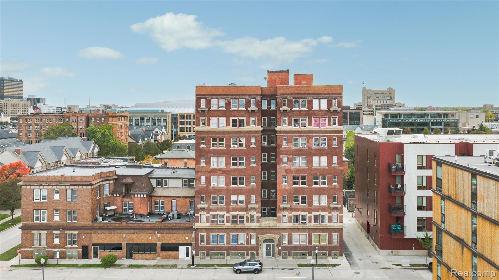 2627 John R Street