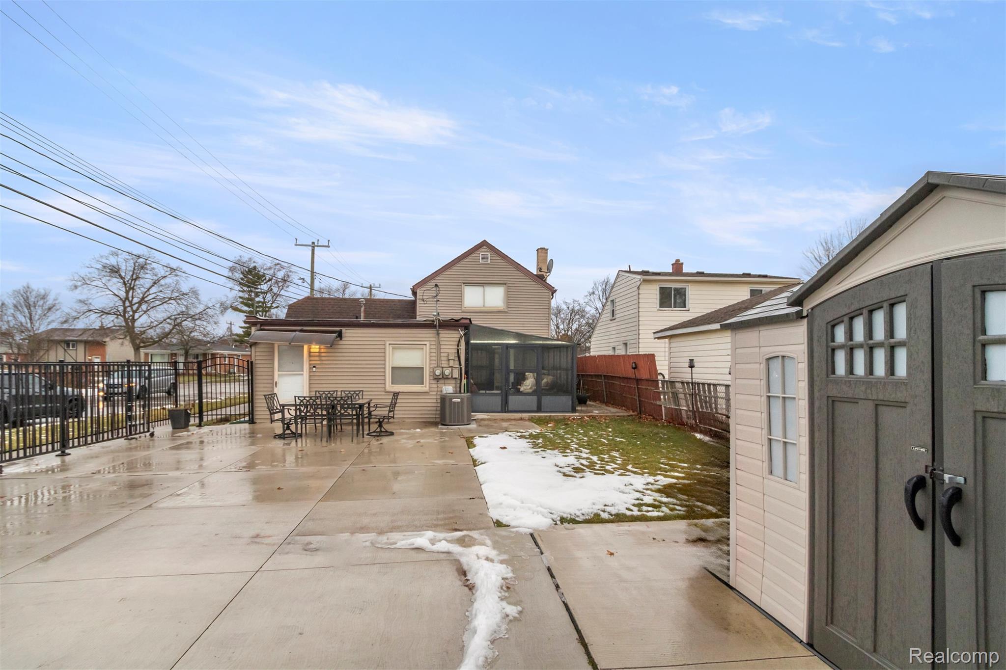 4221 Campbell Street