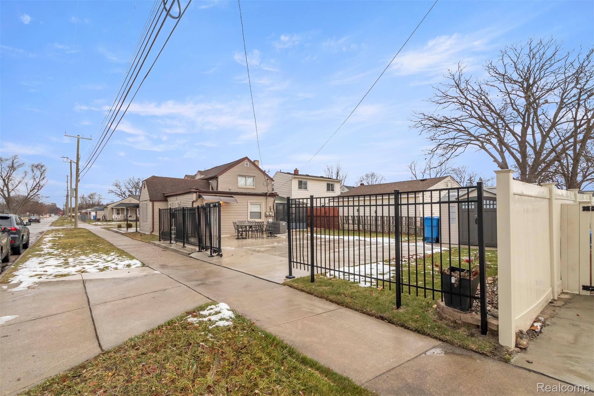 4221 Campbell Street