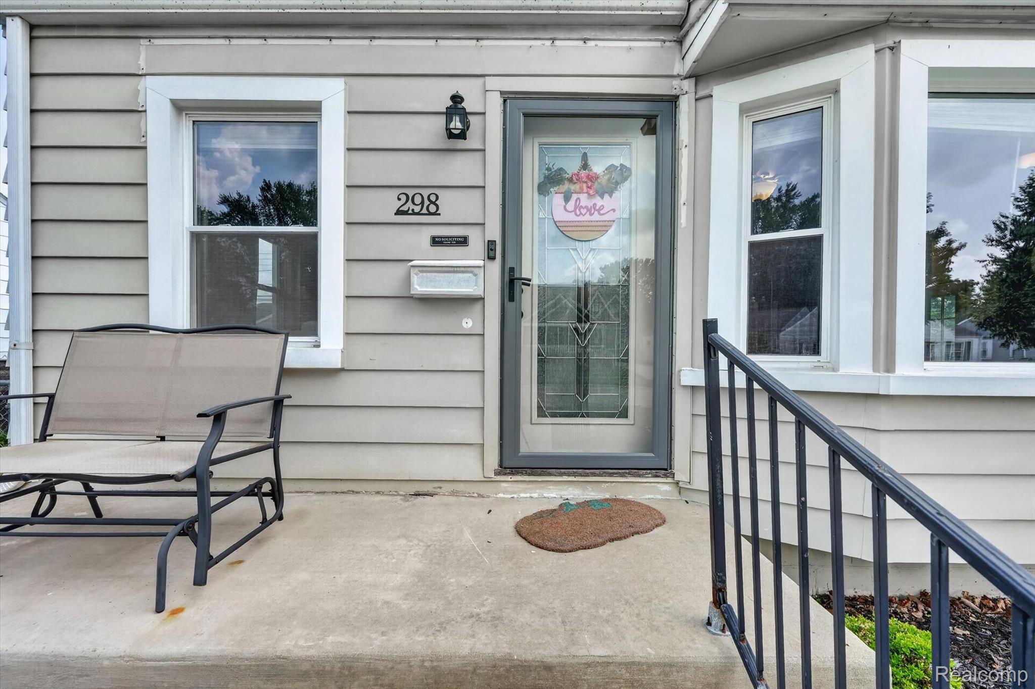 298 W Tacoma Street