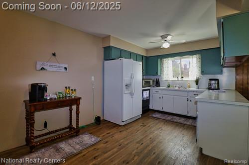 942 S Main Street W