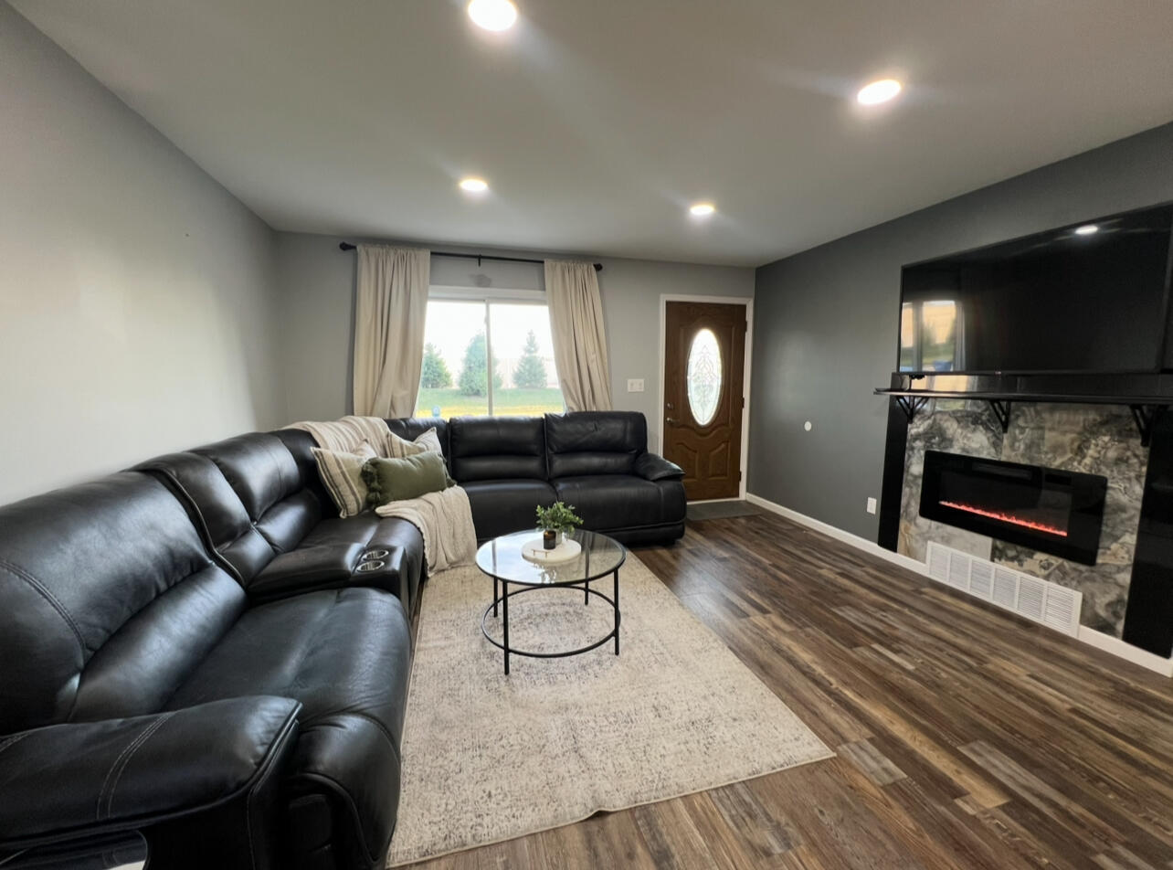 13429 Zagaiski Avenue