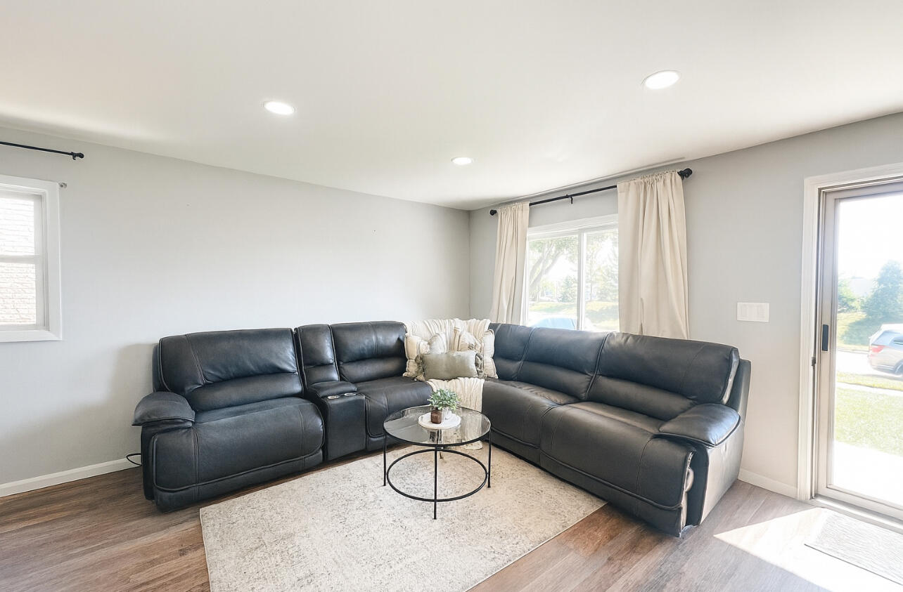 13429 Zagaiski Avenue