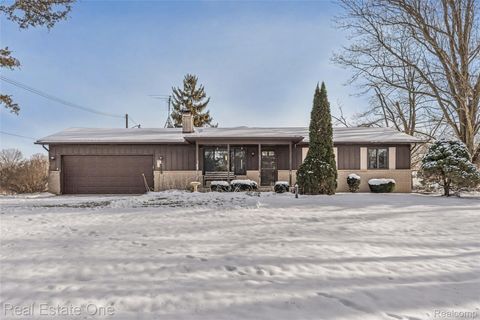 22700 Griswold Road Lyon Charter Township MI 48178
