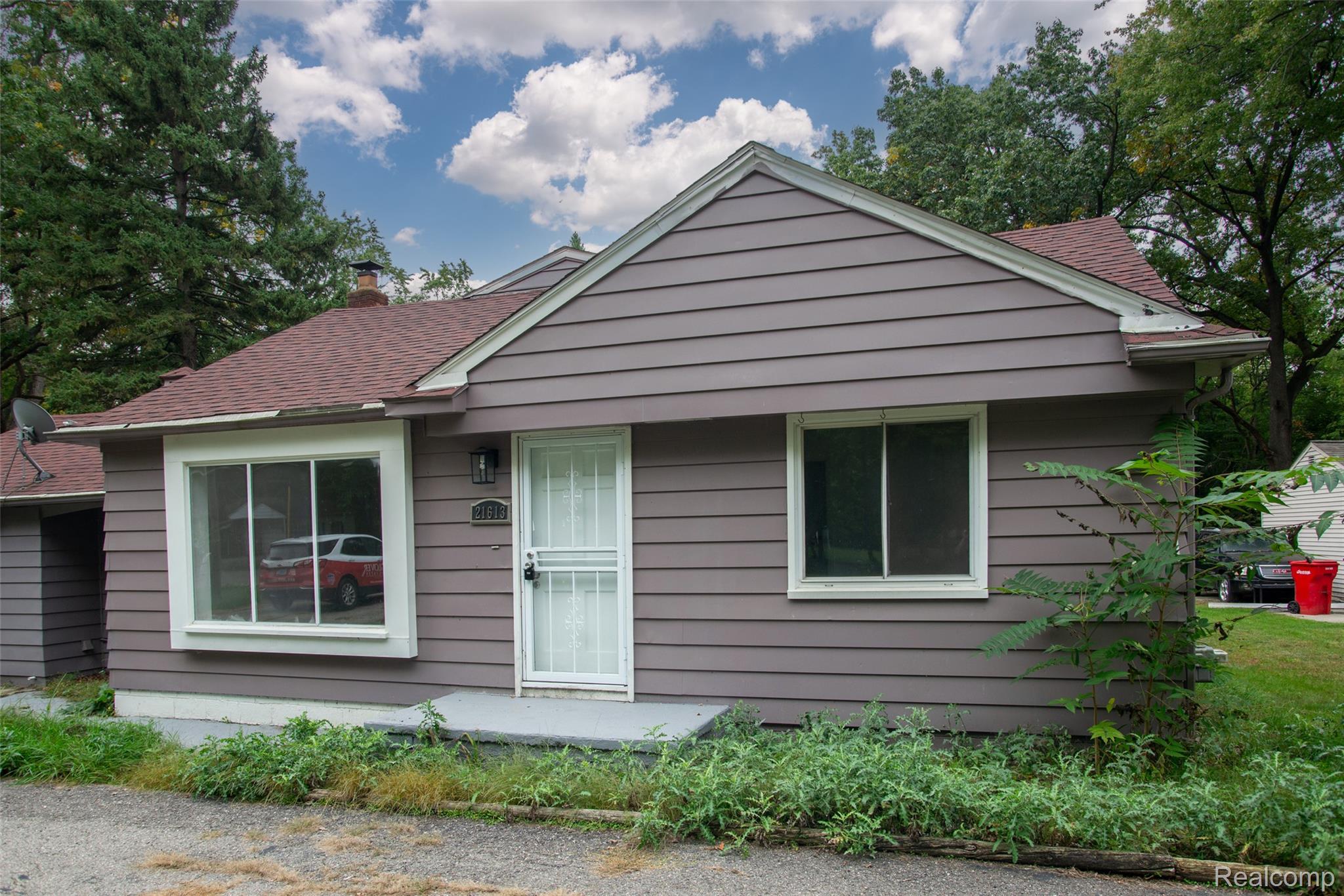 21613 Wallace Drive