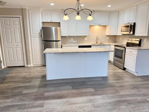Tiny photo for 25225 Potomac Drive #8, South Lyon City, MI 48178 (MLS # 81026052538)