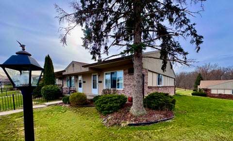 Tiny photo for 25225 Potomac Drive #8, South Lyon City, MI 48178 (MLS # 81026052538)