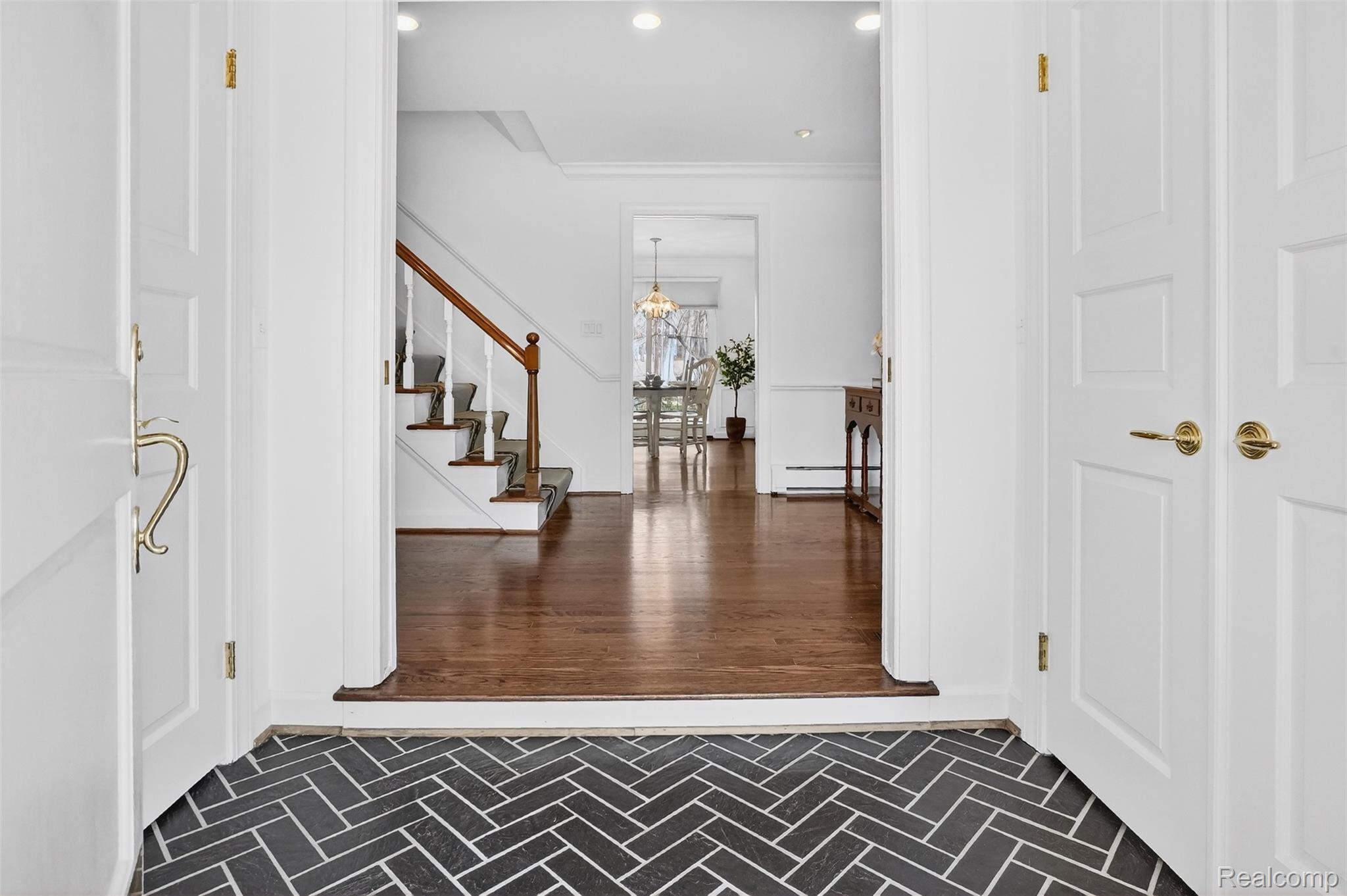 27220 Willowgreen Court