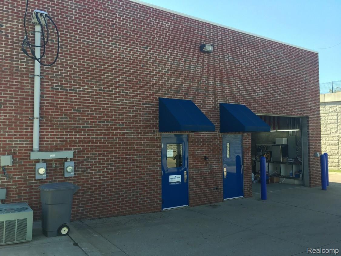 74 N WASHINGTON Street