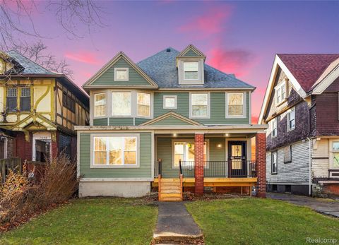 1583 Cadillac Boulevard Detroit City MI 48214