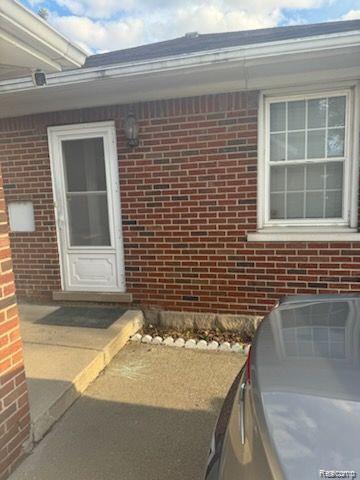 24816 CUSHING Avenue