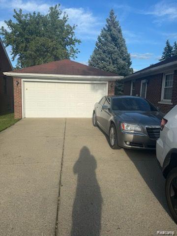 24816 CUSHING Avenue