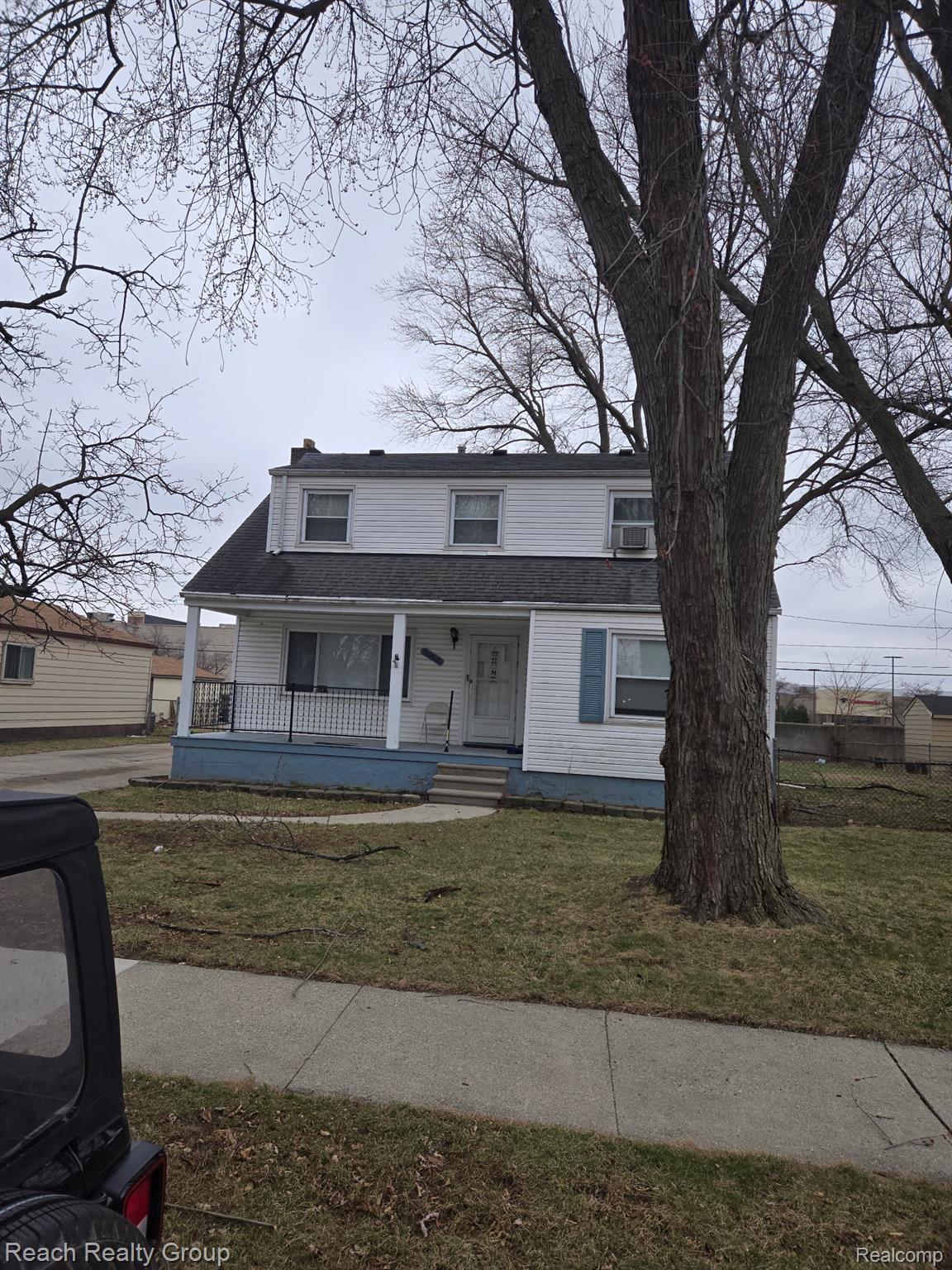 20010 Voiland Street